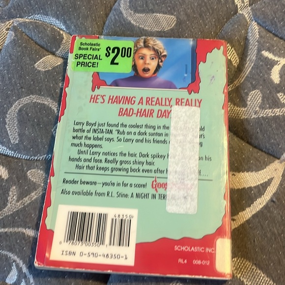 Scholastic Three Vintage R.L. Stine Goosebumps Books - Picture 10 of 10